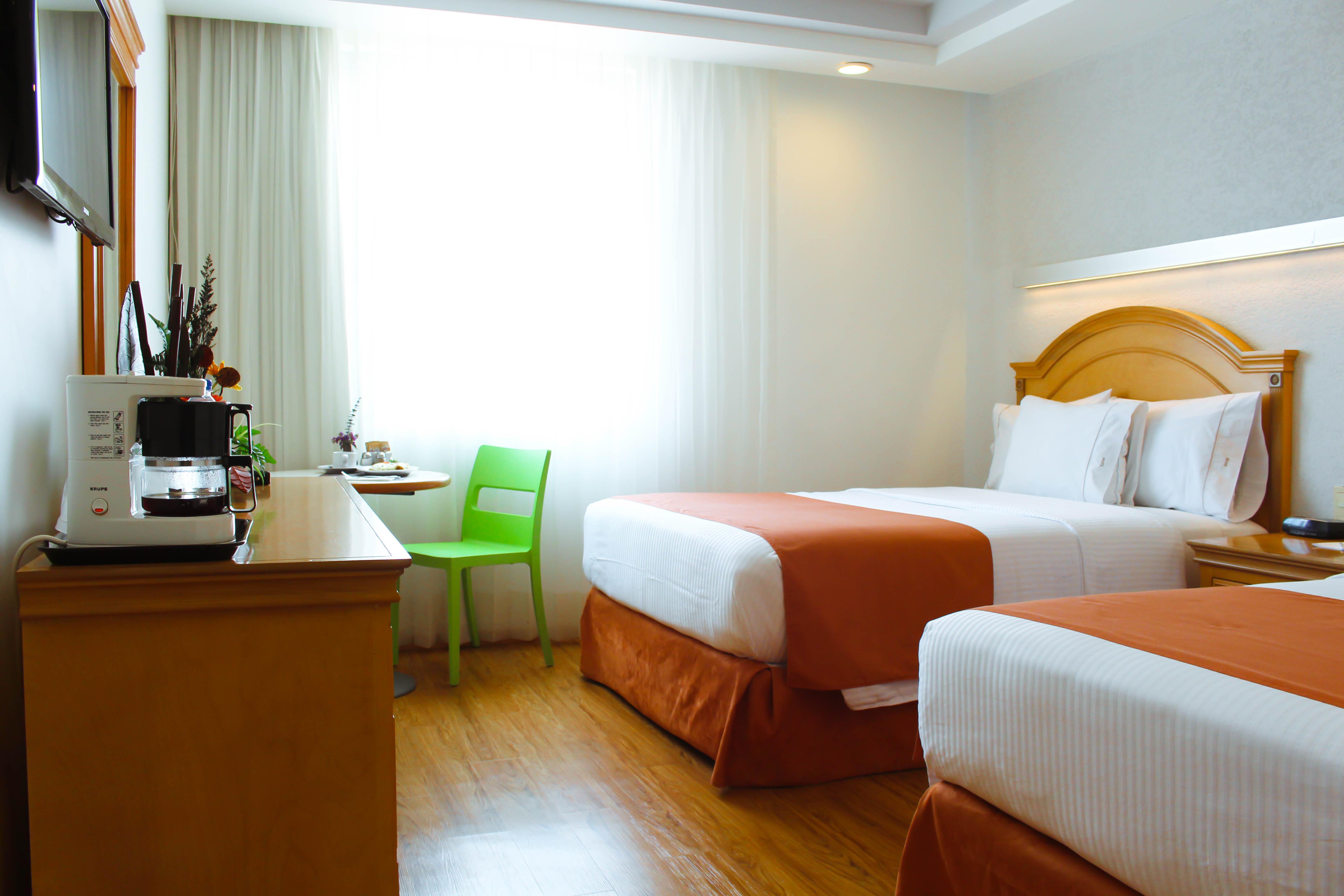 Hotel Horizon & Convention Center Морелія Екстер'єр фото
