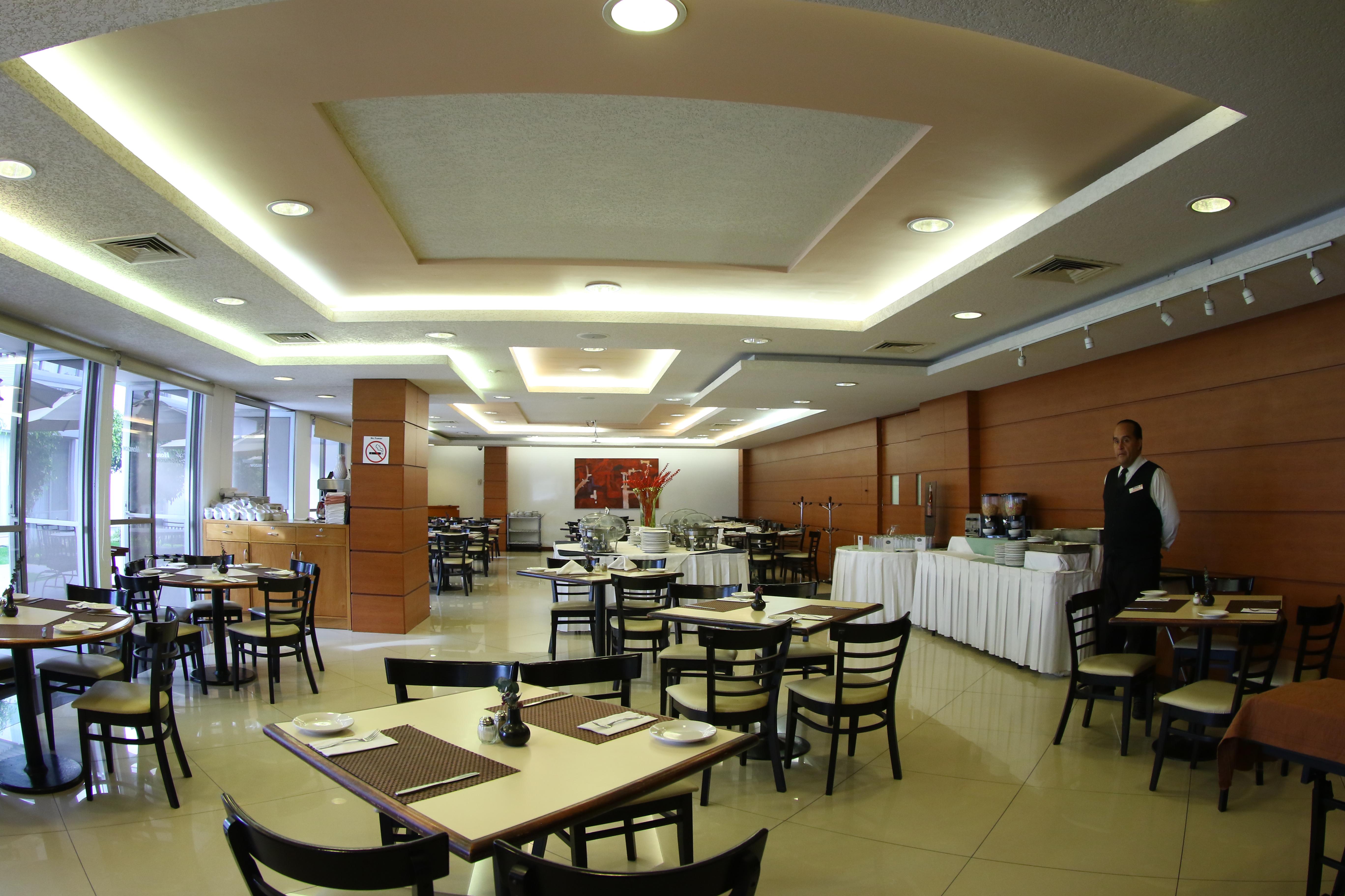 Hotel Horizon & Convention Center Морелія Екстер'єр фото